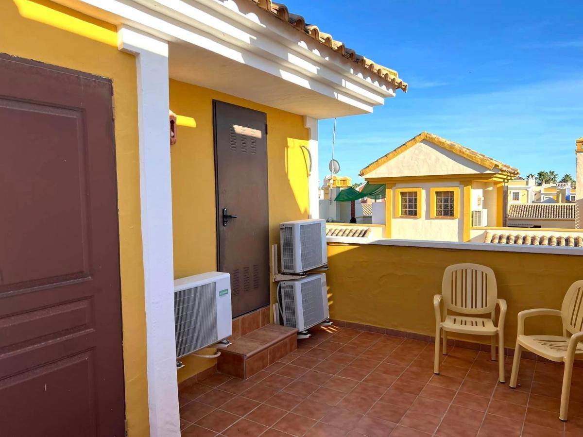 Casa Rodasa - 2 Bedrooms, Roof Terrace, Airco, Front-Terrace, Back-Patio, Communal Pool, Etc Екстериор снимка