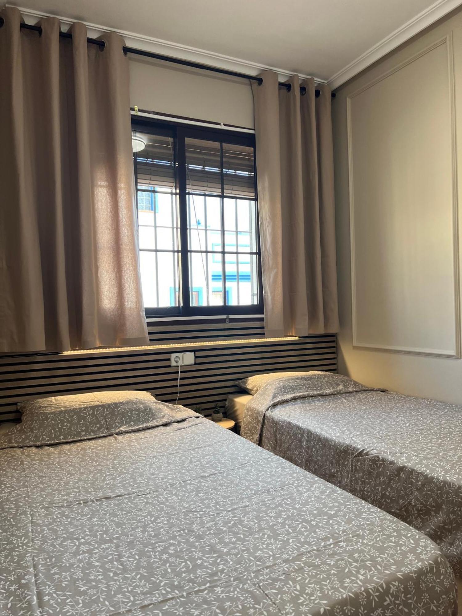 Casa Rodasa - 2 Bedrooms, Roof Terrace, Airco, Front-Terrace, Back-Patio, Communal Pool, Etc Екстериор снимка